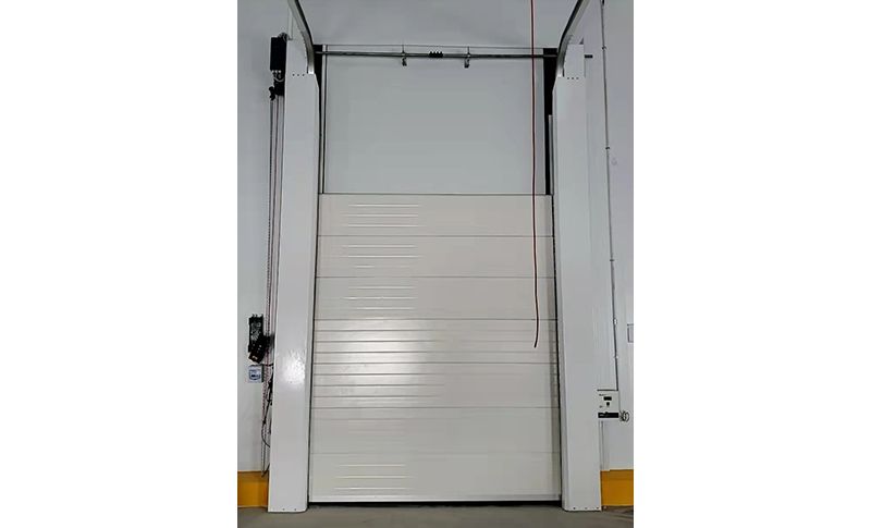 STD100 Fast Insulated Sectional Door   Refrigeration Area