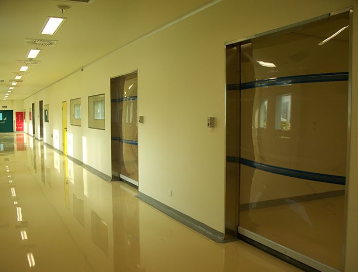 制药和精密电子加工洁净行业的门和解决方案